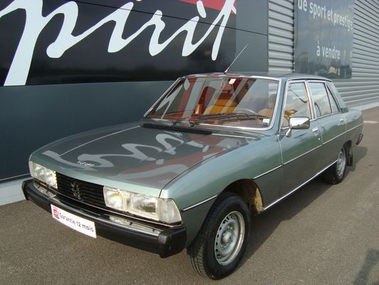 voiture de collection PEUGEOT 604 SL V6 Cliquez pour agrandir