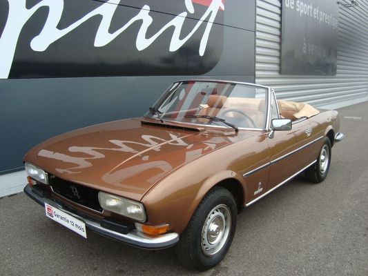 voiture de collection PEUGEOT 504 Cabriolet Cliquez pour agrandir